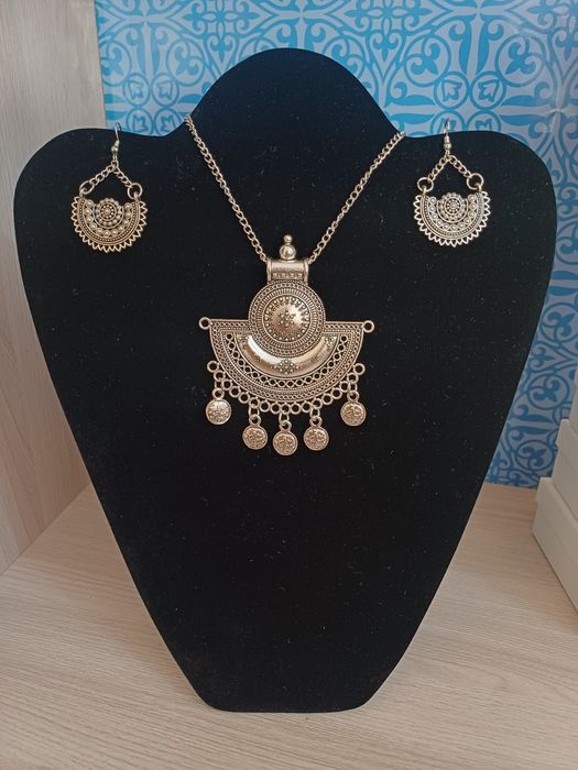 Продам украшения ручной работы