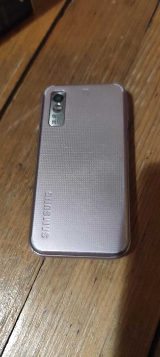 GSM-и за части - с оригинални зарядни