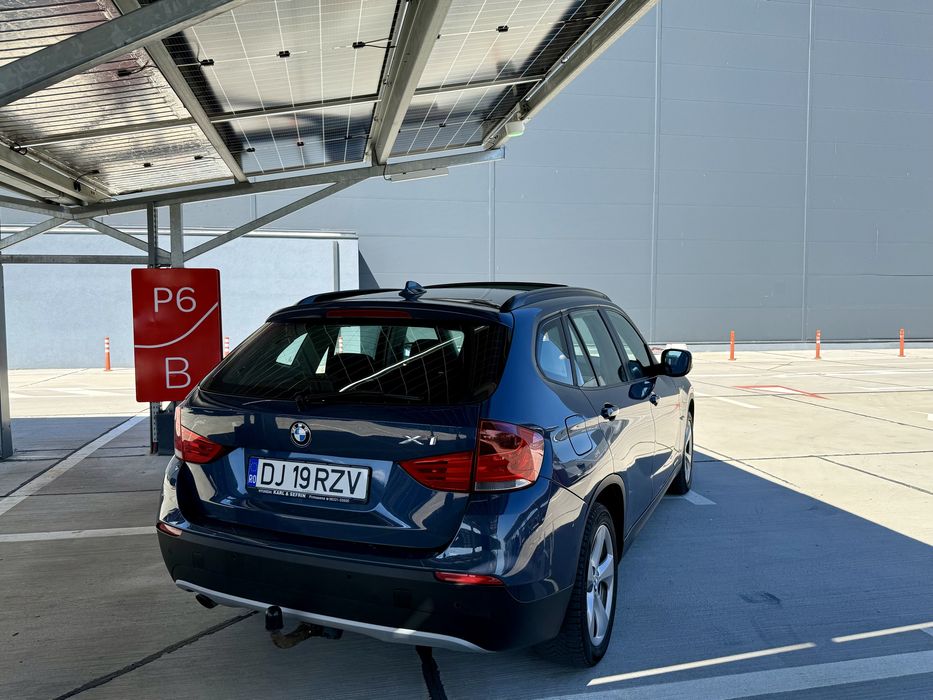 BMW X1 2012 — imagine 3