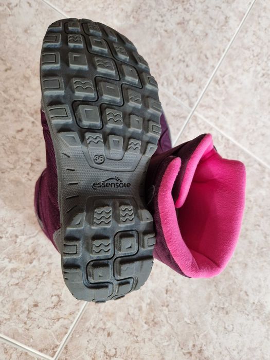 Продавам Ботуши Апрески