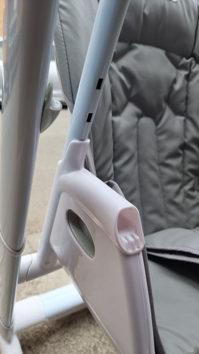 2 in 1: Scaun inalt si leagan Indigo