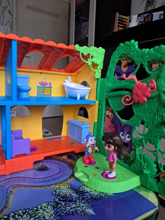 Къща за игра на Дора Изследователката