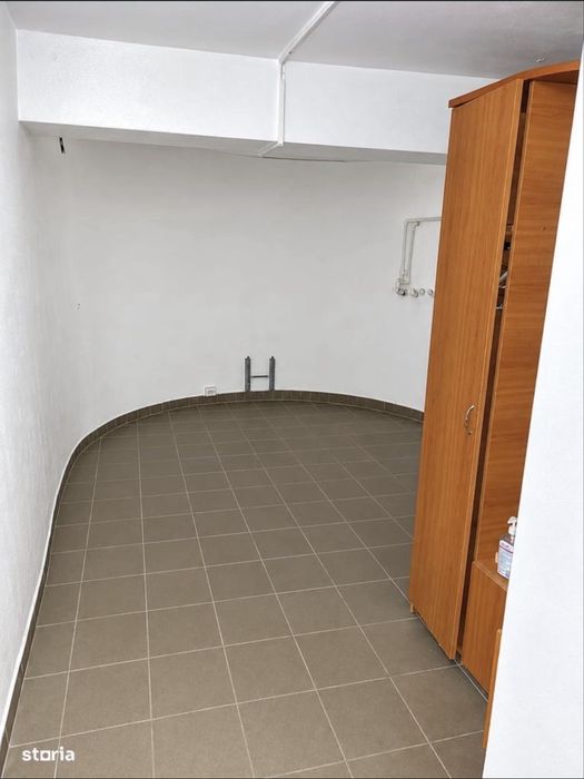 Spatiu comercial