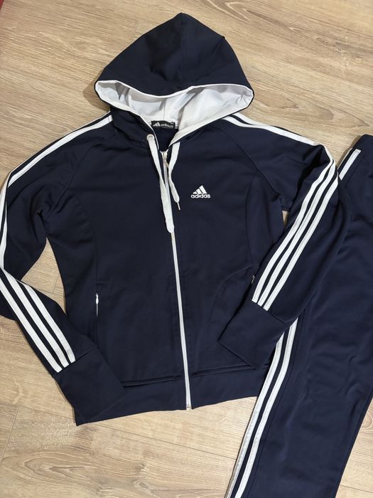 Дамски комплект анцунг Adidas S