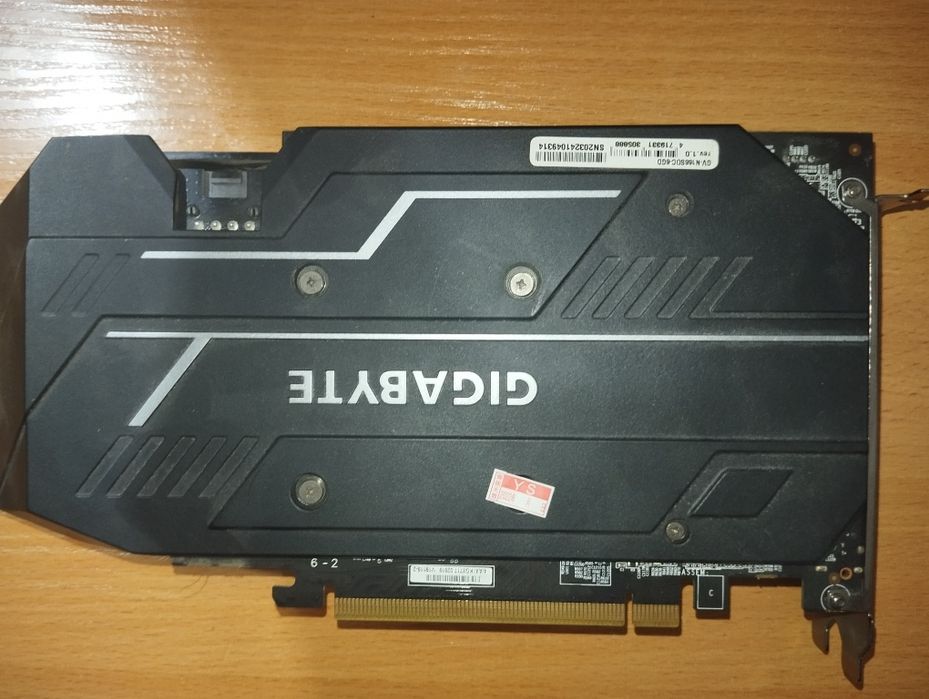 GTX 1660 SUPER gigabyte