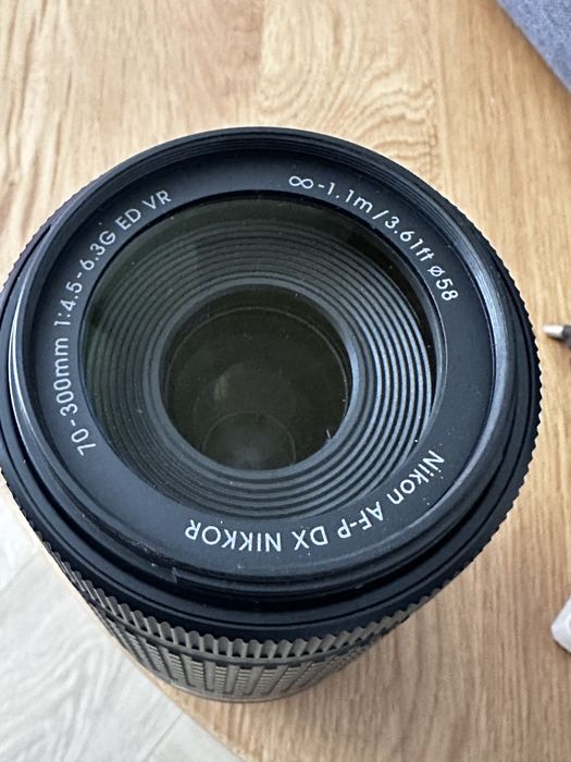 Vand kit DSLR Nikon D5300 + 2 obiective