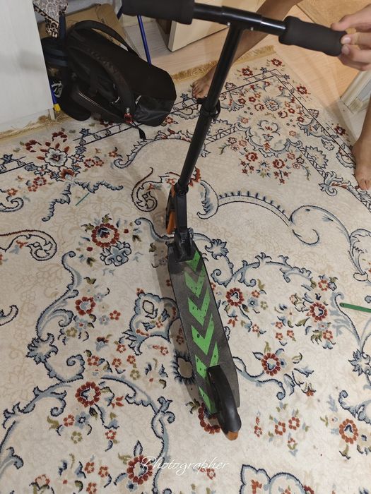 Продам самокат почти новый