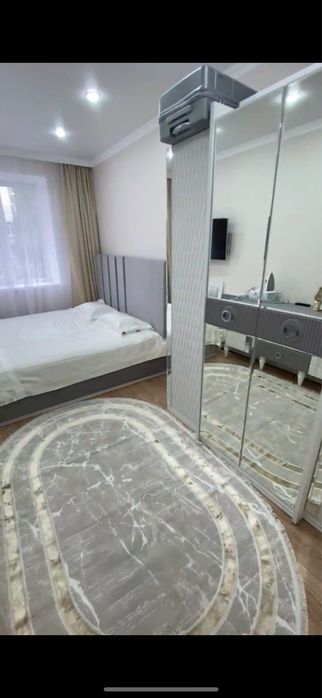 Продам кровать с матрасом