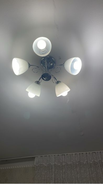 Продам люстру за 15 тыс тенге