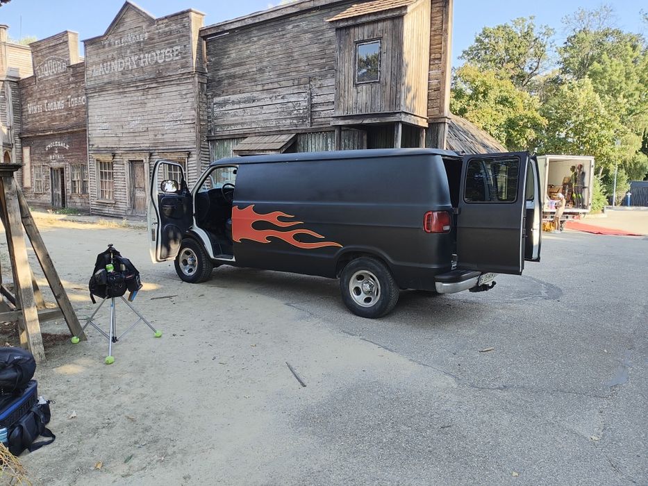 Dodge ram van 5.9