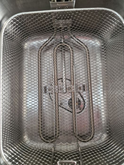 Friteuza cu ulei 4 l