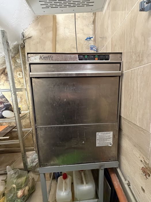 Професионална съдомиялня