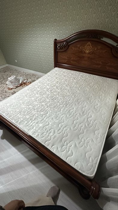 Продается матрас 180х200