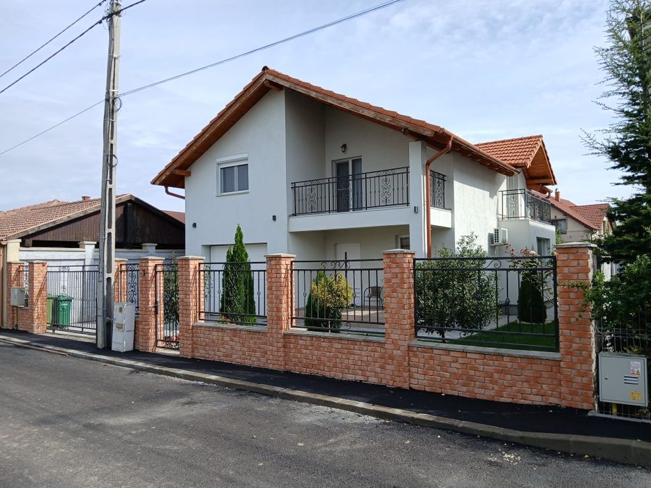 Vand casa,zona Unirii,str. Poligonului