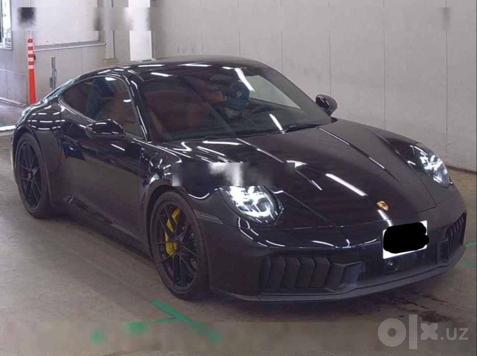 PORSCHE 911 carrera gts