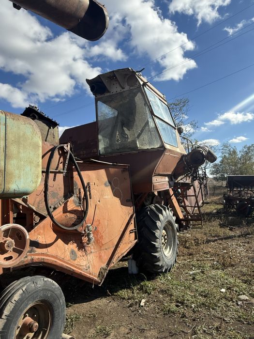 Продам газон комбайны нива
