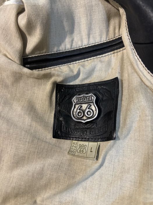 Продавам кожено яке