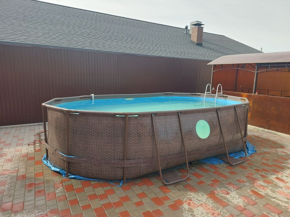 Бассейн каркасный