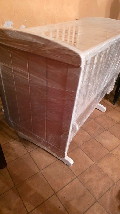 Дървена бебешка люлка/кошара