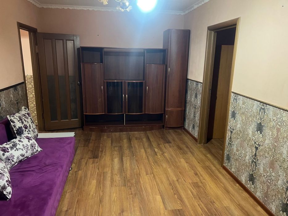 Продам 4-х комнатную квартиру