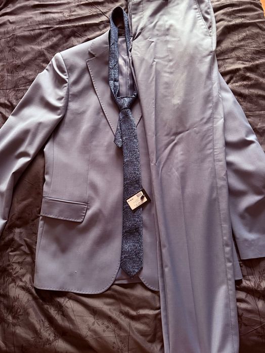 Мъжки костюм Lazarini Royal colour светло син