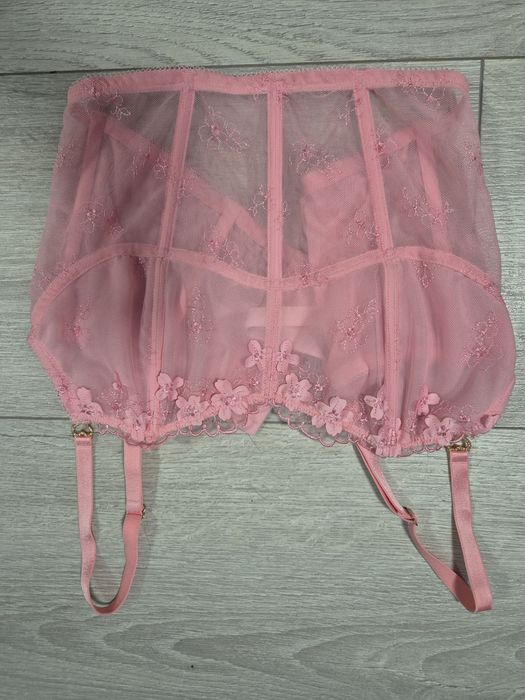 Bustiera Victoria's Secret noua
