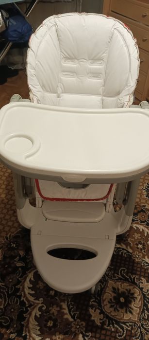 Стульчик для кормления.