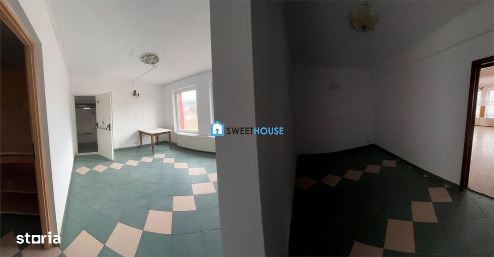 Hotel de vanzare in inima Branului