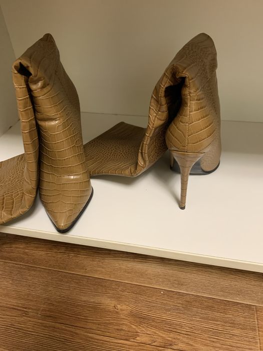 Обувь зимняя и летняя