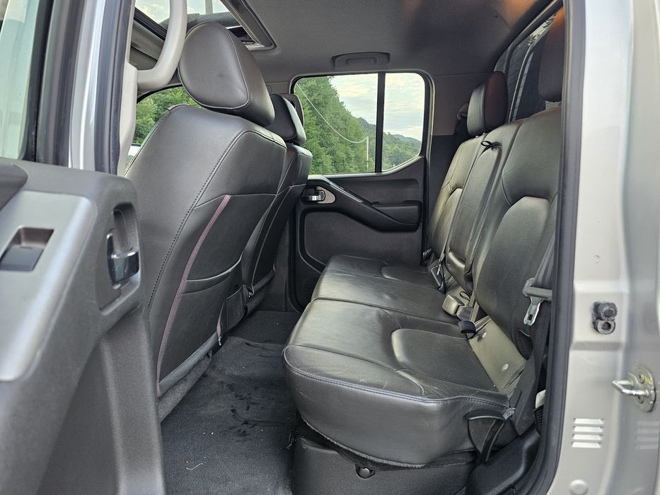 Nissan Navara "Full dotări