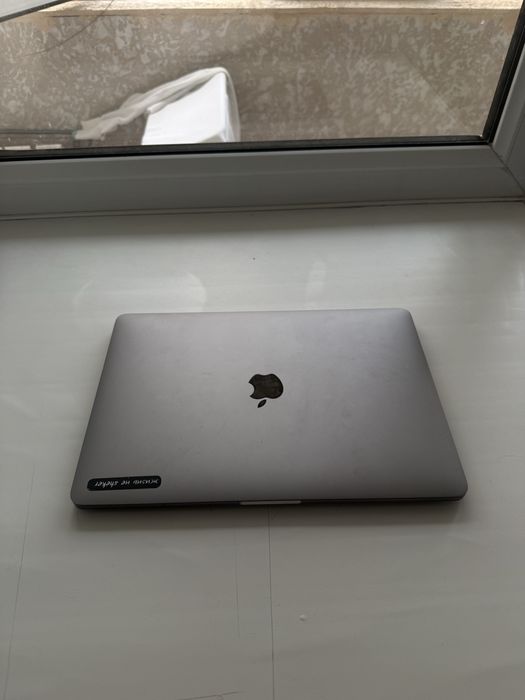Macbook Pro M1 8/512