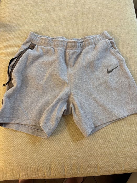 Мъжки дрехи NIKE, Lacoste