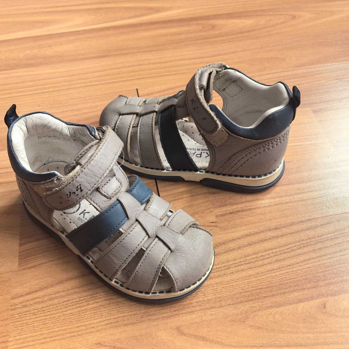 Обувь для мальчика 25 р.