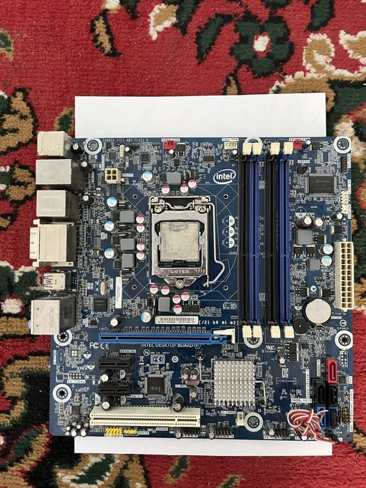Материнская плата Intel + Intel Core i5-2370 отличное состояние