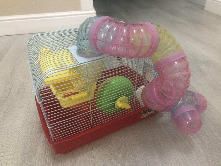 Продам клетки для хомячков