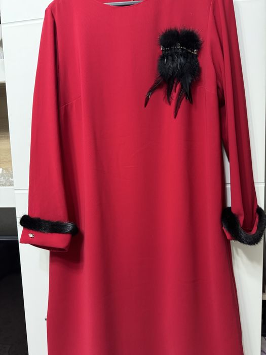 Продам красное платье (Турция)