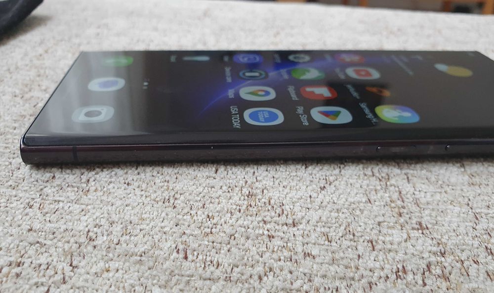 Samsung S 22 Ultra 512 GB , Ram 12GB Phantom Black , Бартер