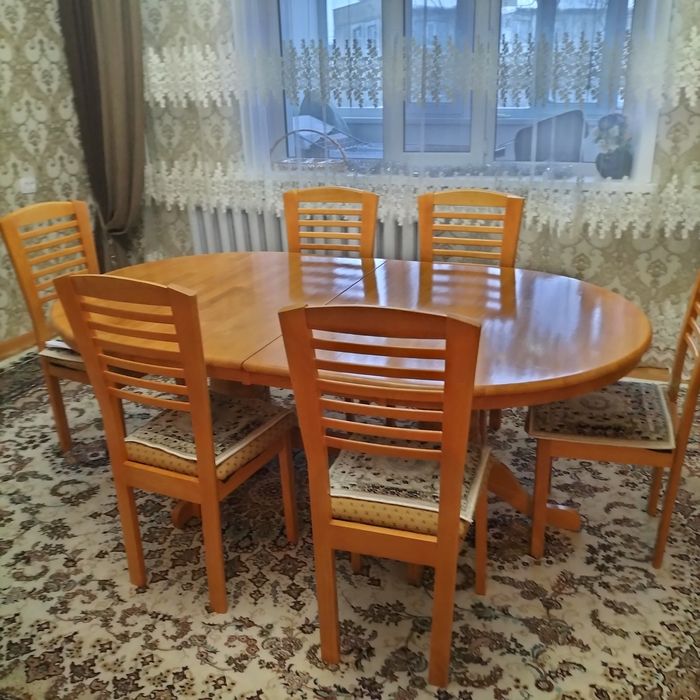 Стол, стулья, стенка