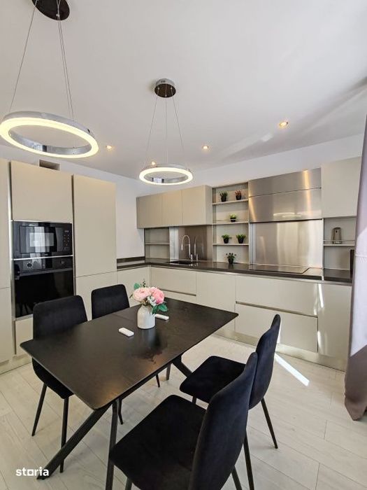 Casa duplex, 111 mp, zona Pronto