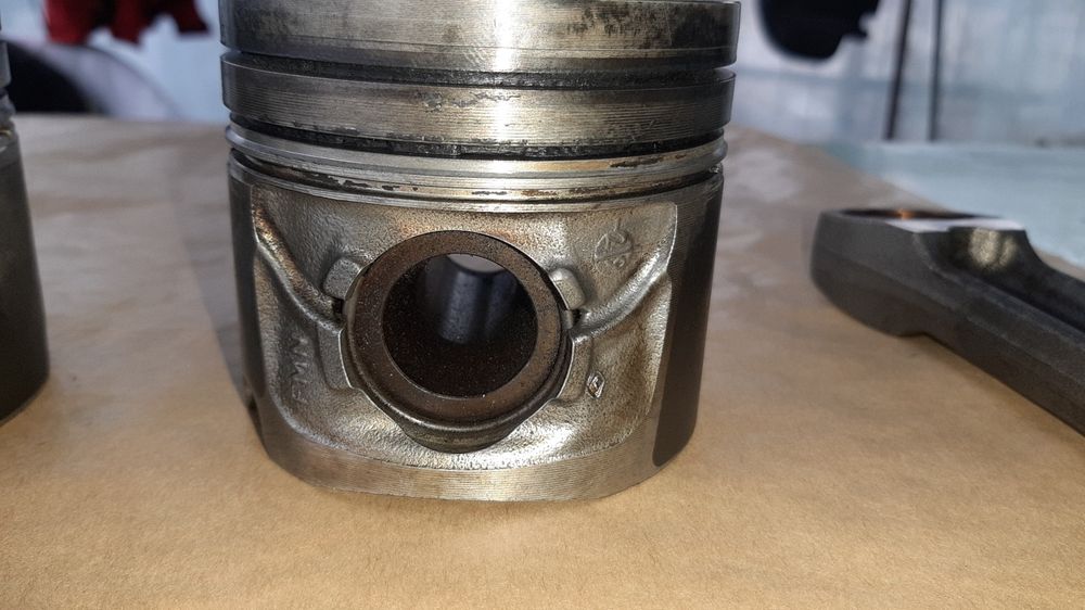 Бутала BMW N47D20