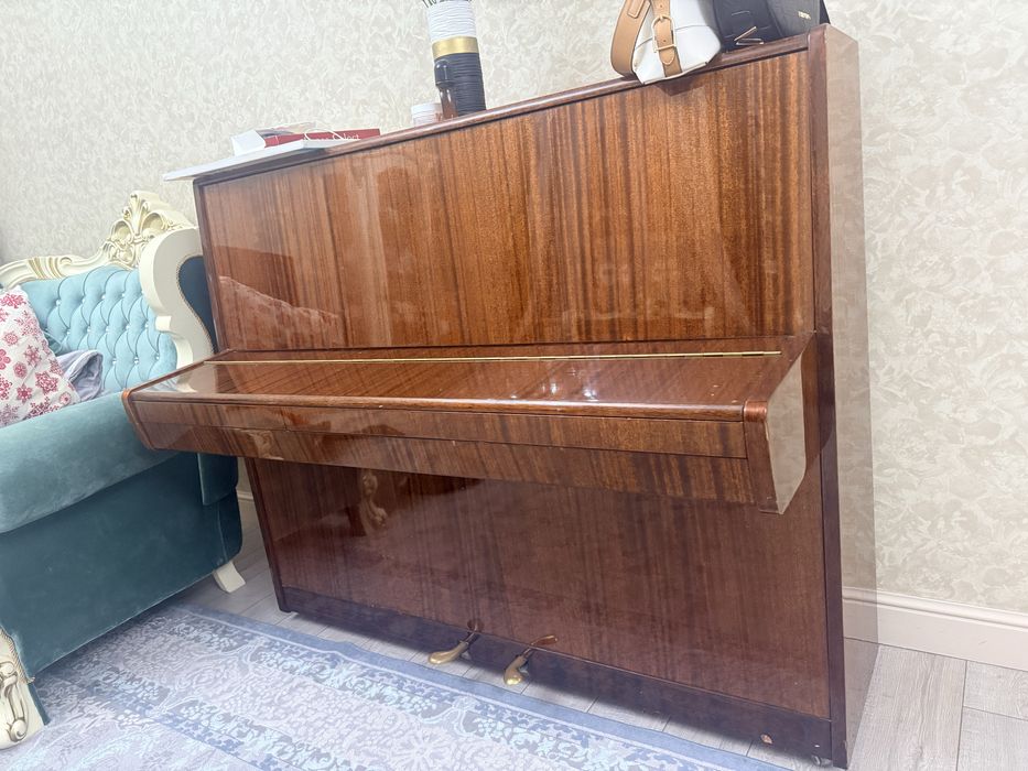 Пианино . Фортепиано