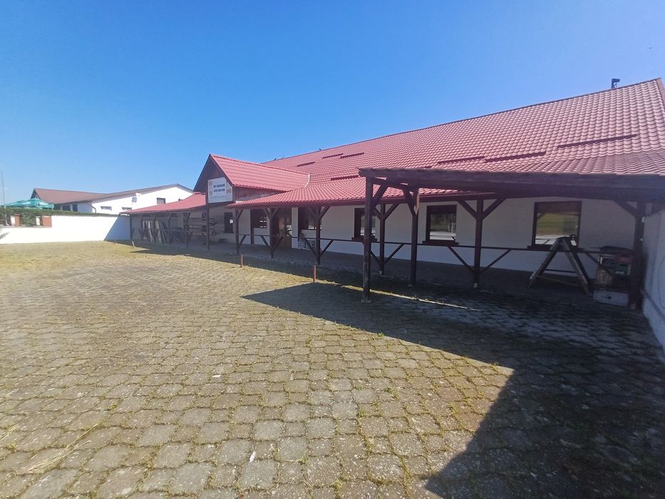 Vanzare afacere restaurant (sala nunti) + cladire hotel + balta pescuit