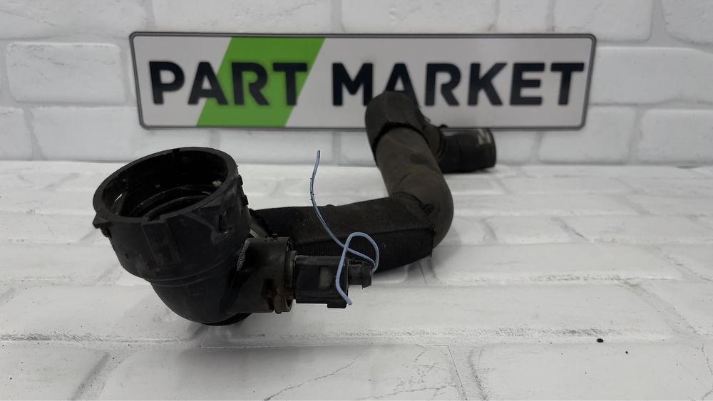 Воден маркуч AUDI A8 D4 4H0121055AB