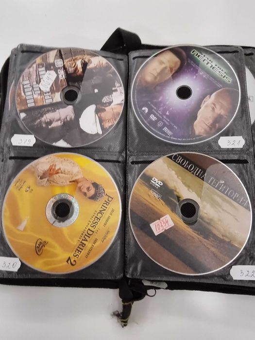 Филми на DVD 240 брой