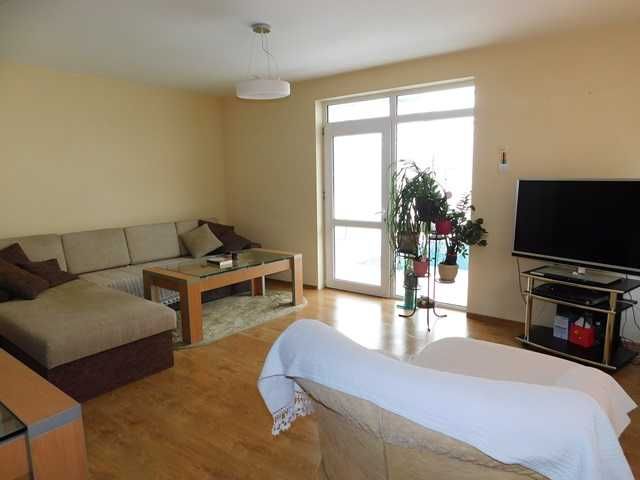 Продава се Къща в Търговище, Център - 150 кв.м за 1350 €/кв.м - Снимка #3