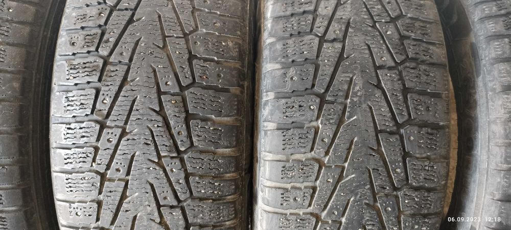 Шины зимние"nokian"