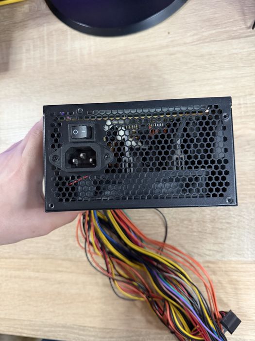 Sursa AeroCool VX Plus 650W