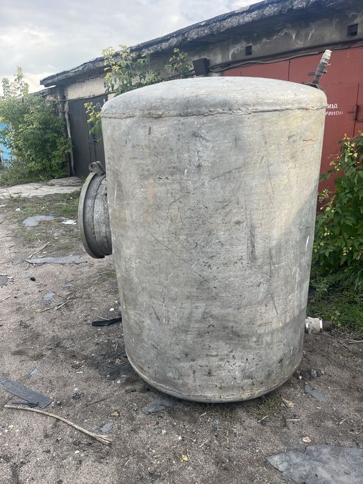 Алюминиевый  бак