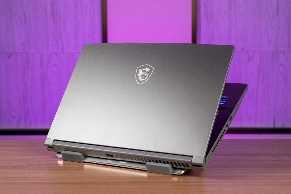 ПРОДАМ MSI Thin 15 Игровой Ноутбук Core™i7-13620H/8GB/512SSD/RTX4050.