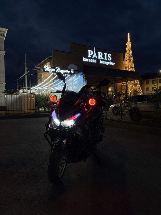 скутер/мопед N-max